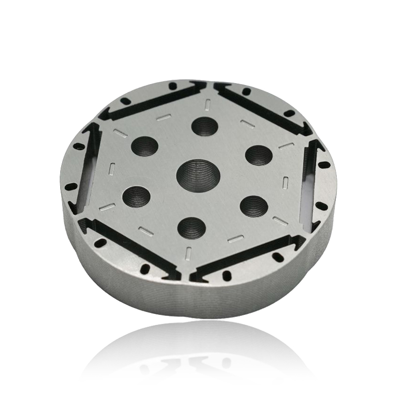 Hvordan påvirker et Automotive Motor Stator Core-design den elektromagnetiske interferens, der udsendes af motoren?