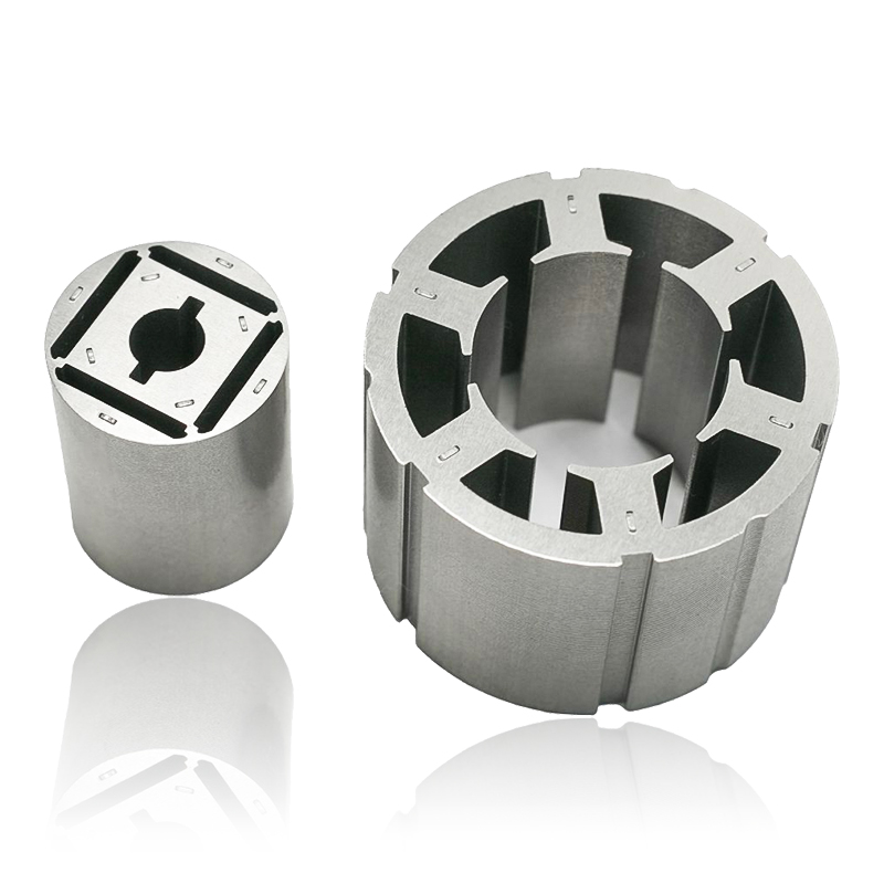 Hvordan påvirker lamineringstykkelsen i Automotive Motor Stator og Rotor Cores tab af hvirvelstrøm og termisk ydeevne?